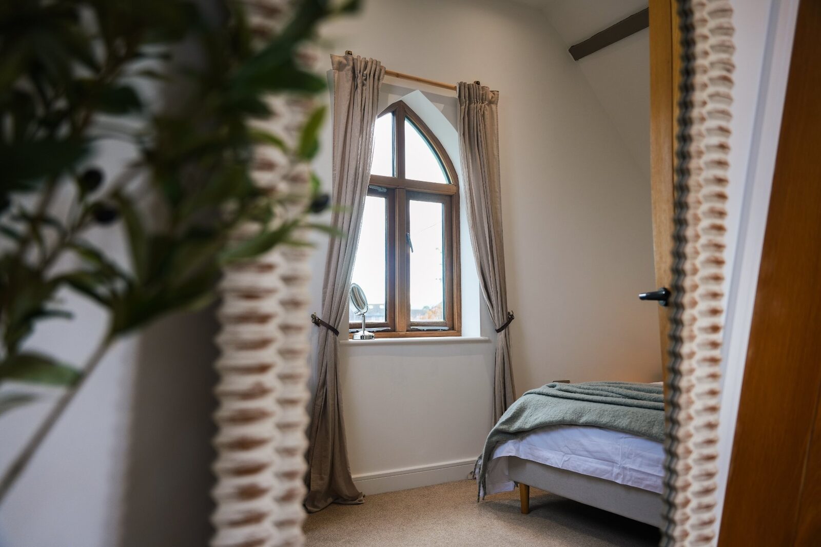 Second bedroom with Gothic arched window